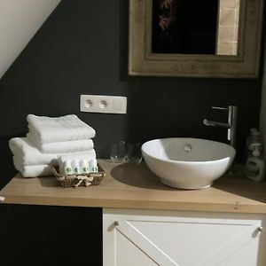 Uitgebreide Kamer met een King Size Bed